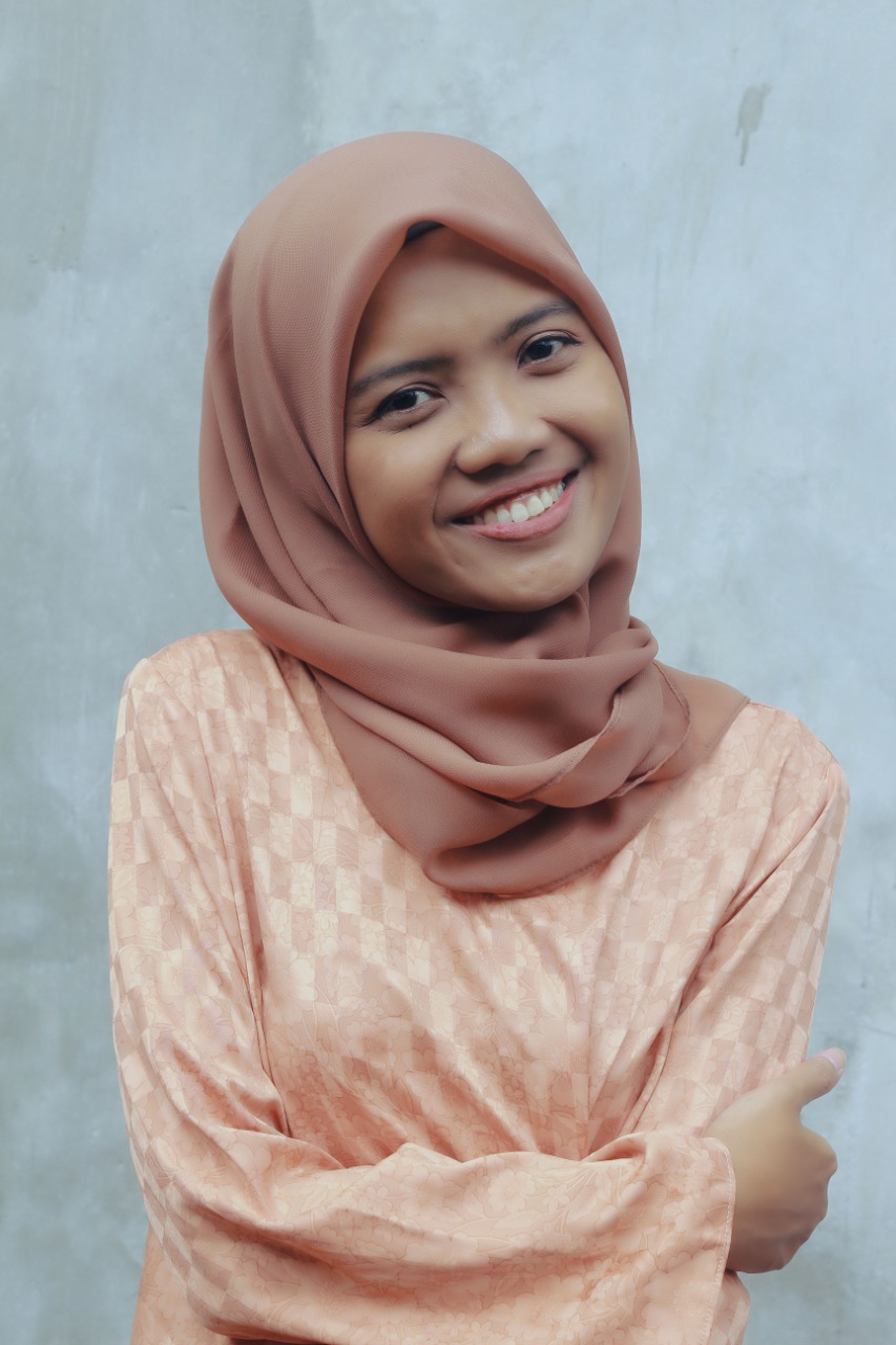 Hesti - Founder of Magnabasa